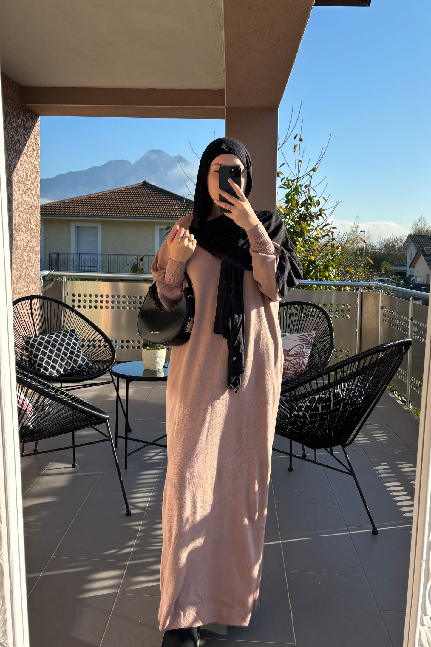 Robe Lady